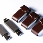 Clé USB en cuir publicitaire personnalisée avec logo gravé pour entreprise et communication
