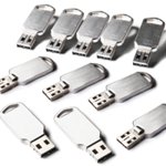 Clé USB en métal publicitaire personnalisée avec logo gravé pour entreprise et communication