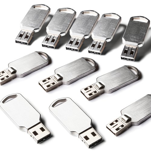 Clé USB en métal — USB PUB Clé USB en métal publicitaire personnalisée avec logo gravé pour entreprise et communication